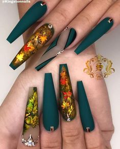 Dark Green Nails, Winter Green, Green Nail, Cute Acrylic Nail Designs, Fall Acrylic Nails, Long Acrylic Nails Coffin, Thanksgiving Nails, Nails 2020, Bling Acrylic Nails