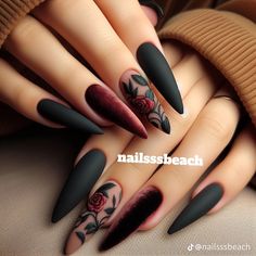 Gothic Nail Inspiration, Dark And Moody Nails, Gothic Pedicure, Dark Romance Nails, Morticia Addams Nails, Fall Nail Looks, Nails With Roses Design, Black Nails With Roses Design, Black Rose Nails