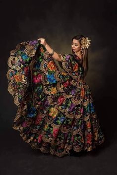 Mexican Theme Dresses, Mexican Dresses Traditional, Mexican Traditional Clothing, Jalisco Dress, Charro Outfit, Outfit Ideas Dress, Fashion Outfits Winter, Dress Reference