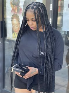 Sleek Box Braids, Medium Braids Knotless, Medium Knotless Styles, Med Large Knotless Braids, Knotless Large Braids, Medium Large Braids, Knowles’s Braids, Smedium Knotless Long, Medium Jumbo Box Braids