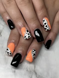 Halloween Cow Nails, Sunflower And Cow Print Nails, Neon Cow Print Nails, Highland Cow Nails Designs, Tractor Nails, Orange Cow Print Nails, Fall Cow Print Nails, Cow Nails Designs