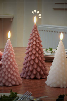 pink and white christmas tree candles Christmas Aesthetic Pink, Aesthetic Pink Christmas, Pink Christmas Theme, Tree Candles, Shaped Candles, Christmas Tree Candles