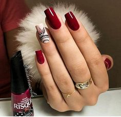 Nail Polish Art Designs, Nails Yellow, Nail Polish Art, Christmas Nail Art Designs, Red Nail, Diy Nail Designs, Color Rojo, Nail Polish Colors, Perfect Nails