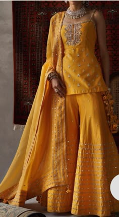 Punit Balana, Haldi Outfits, Kurta Sharara Set, Trendy Outfits Indian, Kurta Sharara, Indian Outfits Lehenga, Anita Dongre, Traditional Indian Dress, Desi Fashion Casual