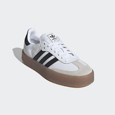 Zapatillas casual de mujer Sambae W Adidas Originals Sambae W Adidas, Tennis Adidas, Samba Adidas, Casual Tennis Shoes, Moda Hippie, Adidas Tennis, Iconic Style, Shoes Adidas