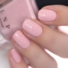 Unghie glitter, tante idee per mani scintillanti per le Feste - unghie glitter rosa 3 French Manicure Glitter, Glitter Rosa, Beauty Magazine, Uñas Acrilicas, French Manicure, Glitter Nails, Convenience Store Products, Nail Art, Glitter