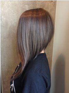 Long triangular graduation Inverted Bob, Bob Haircut, Long Bob