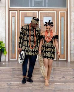 The Isiagu dress epitomizes African tradition, particularly for Igbo couples and attendees at African-themed events. This attire exudes regal charm and cultural significance, ideal for weddings and celebrations with its graceful silhouette and dramatic flair. Please note that the beads are original coral beads. Also "Everything +Nza + Fan" in the variation means everything that the couple is wearing including the clothes, beads, hand, Nza and hairpins.  For the best fit of this dress, kindly pro Traditional Bridal Outfit Nigeria, Isiagu Igbo Traditional Attire, Nigeria Traditional Attire, Nigerian Igbo Traditional Wedding, Traditional Igbo Bride Attire, Luxury Red Sets For Traditional Ceremonies, Traditional Wedding Outfits For Couples, Traditional Igbo Wedding Dress, Bride Traditional Dress Nigeria