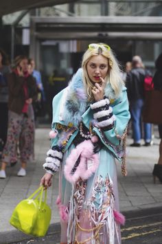 Always, ALWAYS reblog this amazingness! Grunge With Color, Space Grunge Fashion, Colourful Grunge, Audrey Kitching, Space Grunge, New Wave, Alternative Fashion, Fashion Street