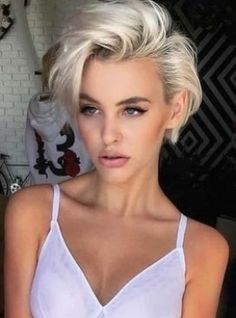 Pixie Haircut Styles, Cute Short Haircuts, Short Blonde Haircuts, Blonde Pixie Haircut, Short Hair Color, Short Pixie Haircuts