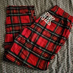 Nwot, No Signs Of Wear. Size Large, Roomy Fit. Plaid With Logo On Butt. Red Cotton Sleep Bottoms, Casual Red Bottoms For Christmas, Casual Red Pants For Sleepover, Red Stretch Casual Sleepwear, Red Casual Stretch Sleepwear, Casual Red Stretch Sleepwear, Pj Pants Outfit, Cute Christmas Pjs, Vs Pink Christmas