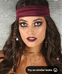 Female Pirate Hairstyles, Pirate Hairstyles, Spooky Halloween Makeup, Pirate Hair, Female Pirate, Mexican Hairstyles, Halloween Makeup Ideas