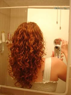 Curly Haircut Inspiration, Thick Long Curly Hair, Curly Natural Curls, Curly Cuts, Haircuts Curly, Long Curly Haircuts, Curly Cut, Layered Curly Hair