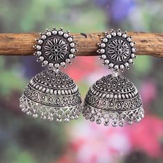 Trendy Jhumkas, Black Metal Jewelry, Oxidised Silver Jewelry, Silver Jewelry Accessories, Indian Jewelry Earrings, Antique Jewellery Designs, Antique Silver Jewelry, Silver Jewellery Indian, Indian Jewellery Design Earrings