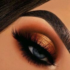 Make Up Designs, Makeup Tip, Makeup Eyeshadow Palette, Silicone Makeup, Fall Makeup Looks, Gold Makeup, Makeup Eye Looks, Latest Makeup, Make Up Looks