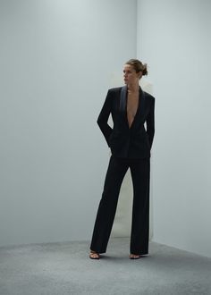 Palazzo suit pants with satin details -  Women | Mango USA Palazzo Design, Pant Suits For Women, Celebrity Style Icons, Palazzo Suit, Party Suits, Pantsuits For Women, Short Denim, Total Look, Casual Suit