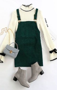 Green Overall Dress Outfit, Overall Dress Outfit Winter, Green Overall Dress, Overall Dress Outfit, Cute Overall Dress, Dress Outfit Winter, Corduroy Overall, Dress Korea, Corduroy Overall Dress