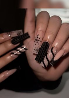 Christmas Nail Sets, Nail Art Designs 2023, Summer Nails Ideas, Girl Apartment, New Nail Art Design, Leopard Print Nails, Nude Nail Designs