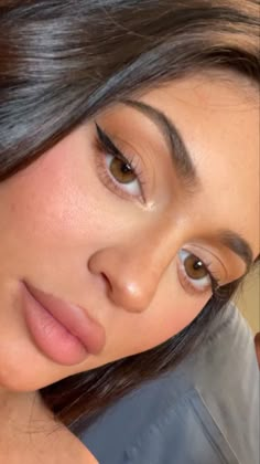 Kylie Jenner Eyes, Kylie Jenner Face, Kylie Jenner Makeup Look, Maquillage Kylie Jenner, Kylie Jenner Makeup Tutorial, Kylie Jenner Blonde, Kily Jenner, Kylie Jenner Gif, Look Kylie Jenner