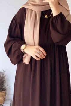 Simple Abaya Designs, Simple Abaya, Moslem Fashion, Fashion Hijab Outfits, Abaya Design, Hijab Style Tutorial, Muslim Fashion Hijab Outfits, Abaya Style, Fashion Sketches Dresses