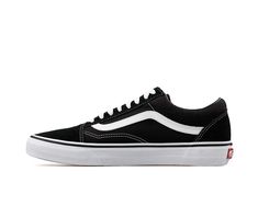 PRICES MAY VARY. Rubber sole Classic Skateboard, Old Skool Black, Vans Skate, Slip On Trainers, Skate Style, Skate Shoe, Unisex Shoes, Vans Sneakers, Vans Classic