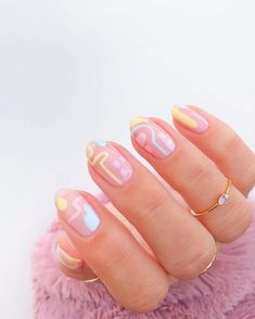 Spring Nails 2024: Short Styles Blossoming with Trendy Designs and Colors - divagaze.com Boo Nails, Short Nail Trends, Hottest Summer Nails, Colourful Party, Makeup Colorful, Short Almond Nails, Painted Nails, Party Nails, Nails 2024