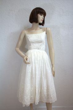 1950's "Lanz" White Organza Top and Skirt / 2 Piece / 32" Bust / 24" Waist by MTvintageclothing on Etsy Organza Top And Skirt, White Organza Top, 2 Piece Skirt And Top, 2 Piece Set Skirt, Outfit For Summer, 2 Piece Skirt, Cotton Camisole, Organza Top