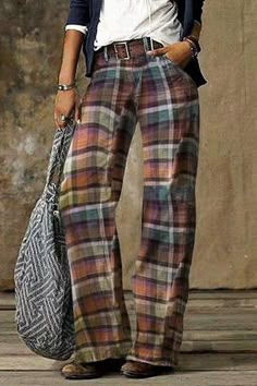 Celana Fashion, Mode Hippie, Work Pants Women, Slacks For Women, Mode Boho, Boot Cut Denim, Vintage Plaid, Plaid Pants, Bell Bottom