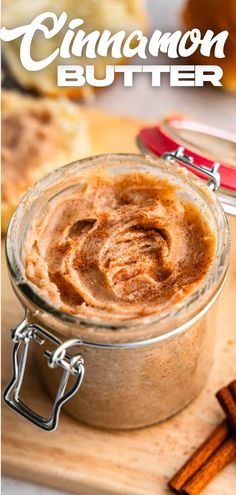 A close up view of a jar of homemade cinnamon butter. Bake Sell Recipes, Honey Butter Texas Roadhouse, Cranberry Honey Butter, Homemade Cinnamon Butter, Whipped Honey Butter, Compound Butters, Butter At Home, Honey Butter Recipe, Butter Making