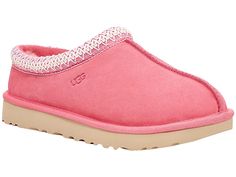 UGG Tasman - Women's Shoes : Pink Rose : The Tasman always fits tight at first especially if someone has a high instep or high volume foot. It does stretch out over time. If you are in between sizes, please size up or down based on the volume of your foot and height of your instep. Take the suede UGG Tasman slip-on from weekday lounging to a Saturday excursion! Features a Tasman trim and a raw seam down the center with an embossed UGG logo at lateral side. Luxurious sheepskin lining for breathab Holiday Shopping List, Cozy Gifts, Ugg Tasman Slippers, Holiday Gift List, Rose Shoes, Suede Slippers, Warm Slippers