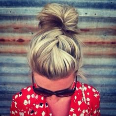 Always Dolled Up: 20 Amazing Buns for Bad Hair Days Unique Braids, Fishtail Braid, Bohol, Bad Hair, Gorgeous Hair