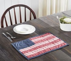 PRICES MAY VARY. COUNTRY AMERICANA CHARM with 4 coordinating country red, white, and blue plaid and checked fabrics interspersed with stars in a charming celebration of traditional Americana. Placemats and runners reverse to to red plaid. SET includes 6 quilted flag placemats that are each 12 inches wide by 18 inches long. HAND-QUILTED PATCHWORK in a patriotic flag design featuring white ditsy stars on a navy background and red and cream plaids and stripes. PREMIUM CONSTRUCTION: Our placemats ar Quilted Placemat, Quilted Placemats, Plaid Set, Quilted Patchwork, Place Mats Quilted, Patriotic Flag, Navy Background, Sewing Diy, Country Primitive