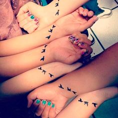 Friendship group tattoo - 29 Super Cool Bird Tattoo Designs, Ideas & Placements Cute Best Friend Tattoos, Group Tattoos, Simple Wrist Tattoos, Matching Best Friend Tattoos, Sibling Tattoos, Tattoo Convention, Bff Tattoos, Friendship Tattoos