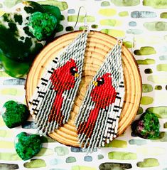 ✨beautiful cardinal beaded earrings  ✨always handmade with love ❤️️✨ ✨❤️"Pattern by Fringe Benefits PEI"✨ Beaded Cardinal, Painted Cardinal, Seed Bead Jewelry Patterns, Bead Creations, Earrings Patterns, Love Pattern, Beaded Earrings Patterns, Stitch 2, Native American Fashion