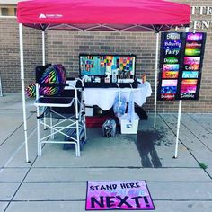 Face Painting Station Party Ideas, Face Paint Board Display, Face Painting Setup, Face Paint Booth Set Up, Face Painting Business