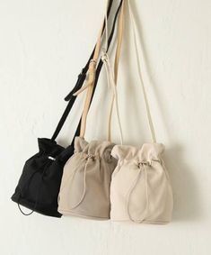 Tote Bag Business, Canvas Bag Design, Mode Turban, Diy Bag Designs, Denim Tote Bags, Diy Tote Bag, 자수 디자인, Eco Bag, Bag Patterns To Sew