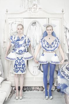 Porcelain Fashion, Surface Ornamentation, Pattern Curator, Porcelain Print, Cheongsam Modern, China Blue, Forbidden City, Blue And White China, China Plates