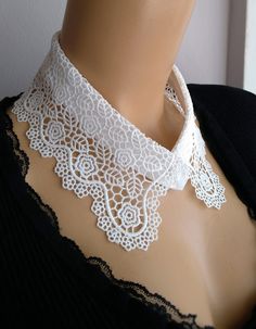 BUY 1 GET 1 FREE !  Stylish detachable floral white lace collar with button .  It can be worn on a sweater,  dress,  t-shirt, anything ... Collar is one size. Dimensions:  Neckline perimeter total : 44.5 cm  Collar width: 7 cm  Care : Only hand wash  Great Gift for your loves ones. Thanks for checking out my site, and looking at my products. If you have any questions or would like to see more photos please don't hesitate to contact me.  Stored in smoke free area White Detachable Fitted Collar, White Fitted Detachable Collar, White Lace With Lace Collar For Spring, White Fitted Peter Pan Collar, White Lace Peter Pan Collar, White Lace Collar For Spring, Elegant White Lace Collar, Elegant Fitted Collars For Spring, Spring Fitted Lace Collar