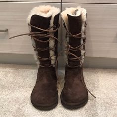 Woman’s Ugg Boots Nwot (Never Worn) Still Has The Cardboard In Boot To Keep Its Shape Size 6 Chestnut Lace Up Detail Non Smoking Home Sock Warmers, Ugg Boots With Laces, Lace Ugg Boots, Coquette Ugg Boots, Y2k Ugg Boots, Brown Bow Ugg Boots, Brown Uggs, Ugg Shoes Women, Shoes Woman