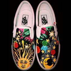 Hand Painted Vans, Vans Shoes Fashion, Vans Painted, Vans Aesthetic, Shoe Painting, Custom Vans Shoes, Painted Shoes Diy, Galaxy Vans, Custom Sneakers Diy