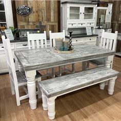 Suburban Farmhouse Table Set Farmhouse Style Kitchen Table, Distressed Kitchen, Farmhouse Dining Rooms Decor, Farmhouse Dining Room Table, Suburban Home, Popular Interior Design, Farmhouse Kitchen Tables, Square Dining Table