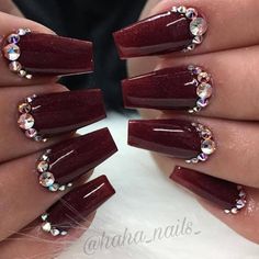 Red Wedding Nails, Maroon Nail Designs, Bridal Nails Designs, Maroon Nails, Bridal Nail Art, Trendy Nail Art Designs, Glamorous Nails, Burgundy Nails