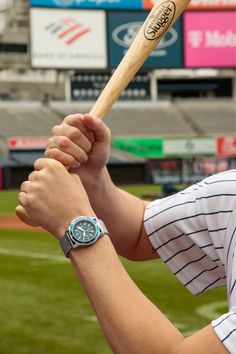 Dominate this fall sports season with sheer elegance! The Stainless Steel Charles 45mm Silvertone/Blue Mesh Watch is more than a timepiece; it's a statement. Exquisitely designed, it perfectly accentuates men's fall outfits, adding an air of sophistication to any sporting event. The silver sparkle meets a touch of blue, embodying a blend of style, strength, and poise for the modern man. Shop the Stainless Steel Charles 45mm Silvertone/Blue watch at Armitron. Upgrade to a new level of class. Cool Watches For Women, Sports Day Outfit, Mens Watches Classy, Casual Watches Women, Military Time, Watches Women Simple, Mens Watches Affordable, Mens Casual Watches, Mens Digital Watches