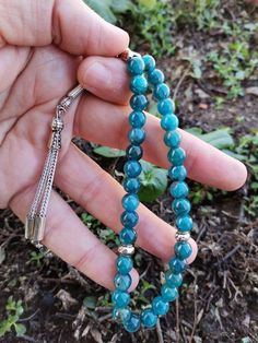 ✔️ This top quality blue apatite tasbih made with high grade 8 mm genuine apatite stone beads. ✔️ It is a elegant and striking apatite stone tesbih. ✔️ Natural color ✔️ Natural elegant rosary ✔️ Each order comes in a special free gift box. ✔️ PLEASE CLICK THE LINK FOR ALL PRAYER BEADS MODELS https://www.etsy.com/shop/GoodJewelsofYazmasal Note: As a natural feature the stones beads may have some variations. SHIPPING: United States (Standart/DHL eCommerce/usps): 7-10 business days United States (E Self Hypnosis, Worry Beads, Apatite Stone, Indian Agate, African Turquoise, Kind Person, Grade 8, Blue Apatite, Amethyst Bracelet