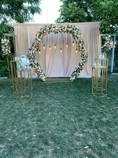 19 Minimal Decoration For Engagement, Day Engagement Decor Outdoor, Terrace Engagement Decoration, Engagement Outdoor Decoration, Simple Wedding Background Decoration, Engagement Background Decoration Simple, Engement Decoration, Outdoor Engagement Decor, Simple Wedding Decorations Outdoor