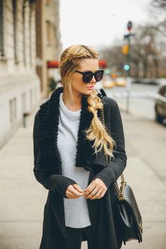 Barefoot Blonde Double Braids, Givenchy Boots, Haircut Styles For Women, Vogue Photo, Amber Fillerup Clark, Amber Fillerup, Net Fashion, Barefoot Blonde, Womens Fashion Casual Winter