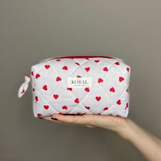 Handmade Cosmetic bag for traveling, bathroom Sizes : M ( medium ) 35 $ Product information  Quilted cosmetic bag " RED HEART on white background "  Handmade in Poland and ideal for makeup and skin care products.  Size : medium 19*10*9 cm Order is made within 2-3 days. Each product is handmade and unique Sewing Makeup Bag, Quilted Cosmetic Bag, Handmade Cosmetics, Pink Girly Things, Novelty Bags, Cotton Gifts, Bags Aesthetic, Toiletry Storage, Makeup Pouch