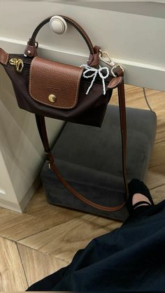 Accessorised Bag, Mini Longchamp Bag, Longchamp Mini, Longchamp Bag, Handbag Essentials, Girly Bags, Fancy Bags