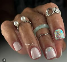 Guitar Nails, Nails School, Cutest Nails, Pink Tip Nails, Super Cute Nails, Manicure Nail Designs, Nails Design With Rhinestones, White Acrylic Nails, Summery Nails