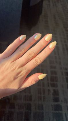 spring nails, baby yellow, pretty light yellow Baby Yellow Nails, Chrome Powder, Baby Yellow, Yellow Nails, Pretty Lights, Powder Nails, Light Yellow, Chrome Nails